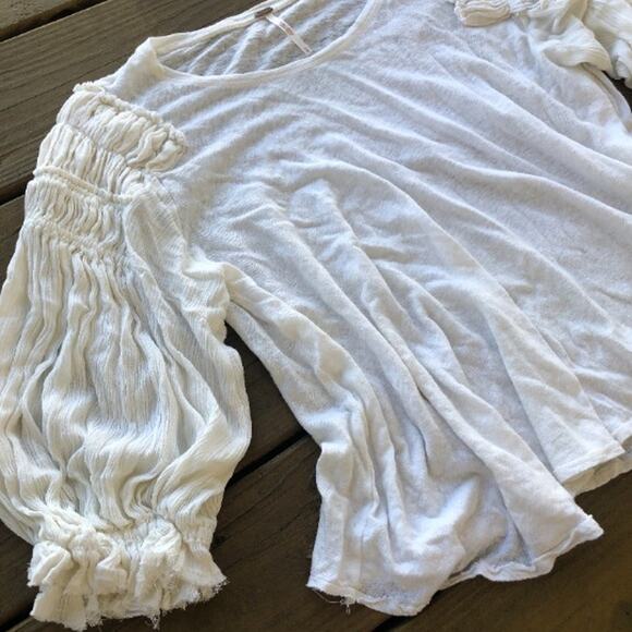 Free People Bubble Sleeve Top - Picture 2 of 2